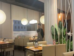 -莲餐厅·湖北菜·潜江小龙虾店(愚园路店)