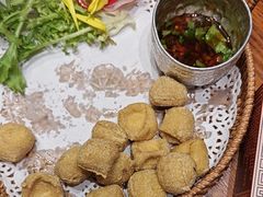 -老滇山寨•云南特色菜•地方菜•民族风情歌舞表演(经开区店)