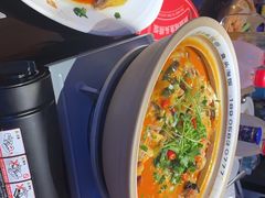 -魏铭鱼头捞饭(晋阳路店)