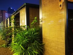 包房-冰冰龙虾·江湖菜·花园江景餐厅