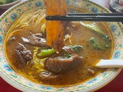 -金杨拉面王小吃面馆·牛三宝面·红烧牛肉粉
