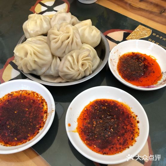 闹拉藏餐厅