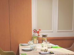 -汤城小厨•粤菜•靓汤(西直门凯德MALL店)