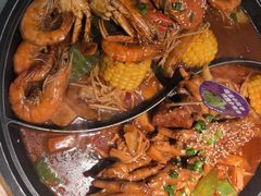 -徐记小怪兽肉蟹煲(中央大街店)