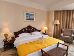 -汕头金海湾大酒店(万象城店)