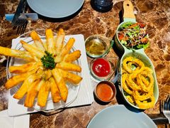 -Let'sBURGERplus·非常创意汉堡(三里屯店)