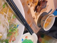 -大头虾越式风味餐厅(光明广场店)