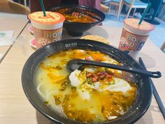 酸菜鱼米线-苗乡米线(建军路店)