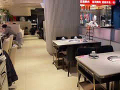 -左庭右院鲜牛肉火锅(金山万达店)