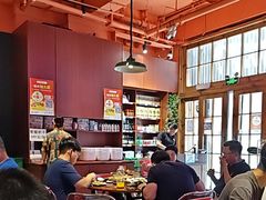 -蚝堡海鲜·威海菜·海肠捞饭·烧烤·亚洲吃蚝公司(幸福门店)