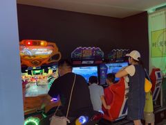 -不可思议减压馆·解压博物馆·摔碗发泄·团建定制