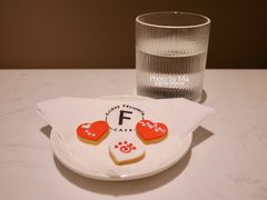 -Fridi Patisserie Cafe