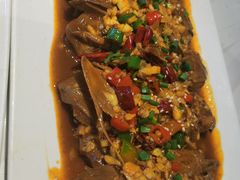 香煎鸭头-五七小李子油焖大虾(总店)