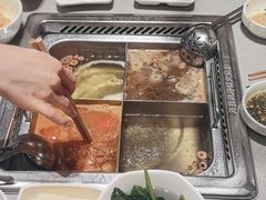 -海底捞火锅(高新万达店)