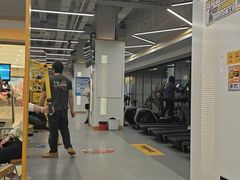 -超鹿运动(五四北泰禾广场店)