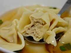 刀鱼馄饨-老半斋(福州路店)