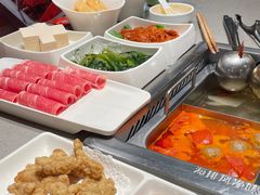 -海底捞火锅(漫乐城夜宵主题店)