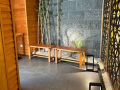 -花和海鲜自助(梅江店)