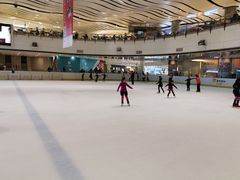-冰纷万象滑冰场(沈阳万象城店)