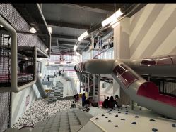 -marspace马斯派超级运动公园(正弘汇店)