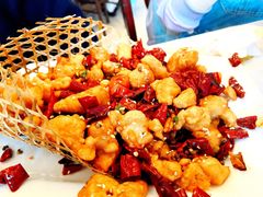 竹篓鸡丁-中央财经大学-食堂