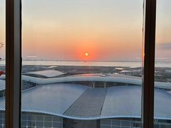 -深圳国际会展中心希尔顿酒店(前海华发冰雪世界店)