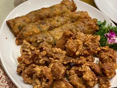 -榕树下海鲜馆(坪山路店)