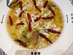 -渔语鱼酸菜鱼新川菜(来福士店)