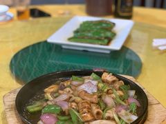 -烧鹅妹饭店
