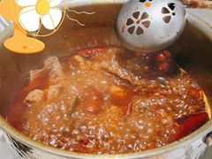 麻辣牛油锅-呷哺呷哺