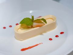 -Erman岩烧牛排(虹桥南丰城店)