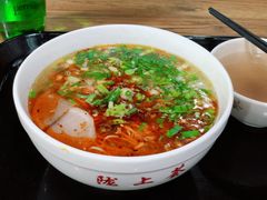 -陇上全荟兰州传统牛肉面(延吉路店)