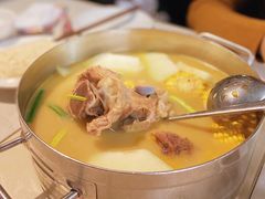 -肥仔文澳门猪骨煲(南京西路店)