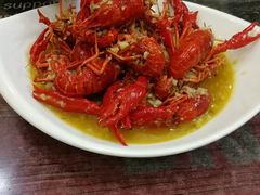 -扒虾小妹儿麻辣海鲜(宏图街店)