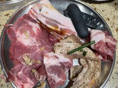 -姜胖胖韩式自助烤肉(光明万达店)