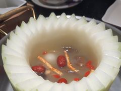 -得意咚瓜·顺德鱼生·冬瓜火锅(深圳首店)