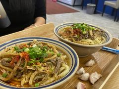 -东四胡同·四宝牛杂面(卫星广场店)