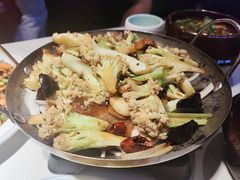 -亚伟瓦罐面美食城(淇县总店)
