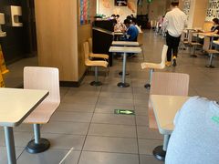 -麦当劳(军博店)