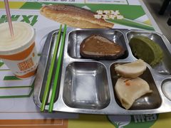 -北京外国语大学东院食堂