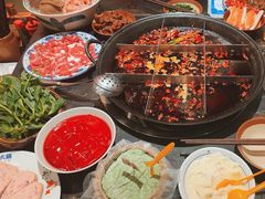 -周小明火锅(黑金冠社区店)