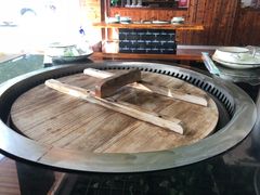 -三里屯土灶炖公鸡地锅鸡(江东店)