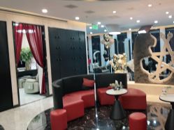 -TOP HAIR SALON