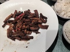 -凤凰园烤鸭店·唐山菜·传承花椒肉(老唐丰路店)