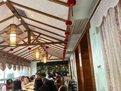 大堂-龙泉人椰子鸡.糟粕醋.海南菜(三亚旗舰店)