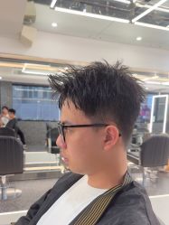 -厘里·salon