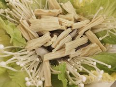 -霄汉牛三鲜湖北砂锅菜(万松园2店)