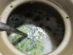 -先鲜鲫鱼粥