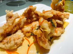 -老码头黑皮肘子锅包肉(赣水路店)