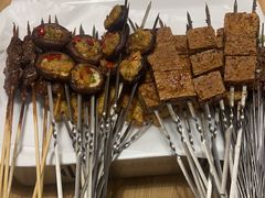 -三个大叔烤羊肉串·炭炉砂锅菜(西三旗店)